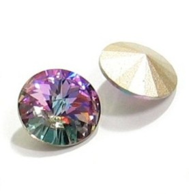 Swarovski 1122 Rivoli 18mm - Chaton Crystal Vitrail Light  Компонент для бижутерии Сваровски - Риволи (Swarovski Rivoli) 18 мм, цвет: Crystal Volcano                    Цена указана за 1 шт.