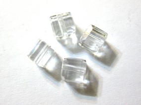 Хрусталь, бусина - кубик, 6х6х6 мм, кристалл, прозрачная.  
Цена за 10 шт.