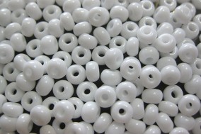 Белый, непрозрачный, 03050-6, 1 сорт, 25гр    Цена за 25 г.
6/0